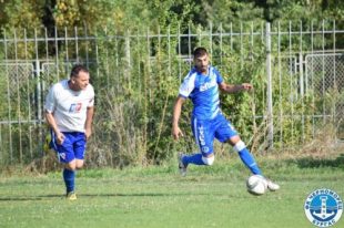 Илия Русев