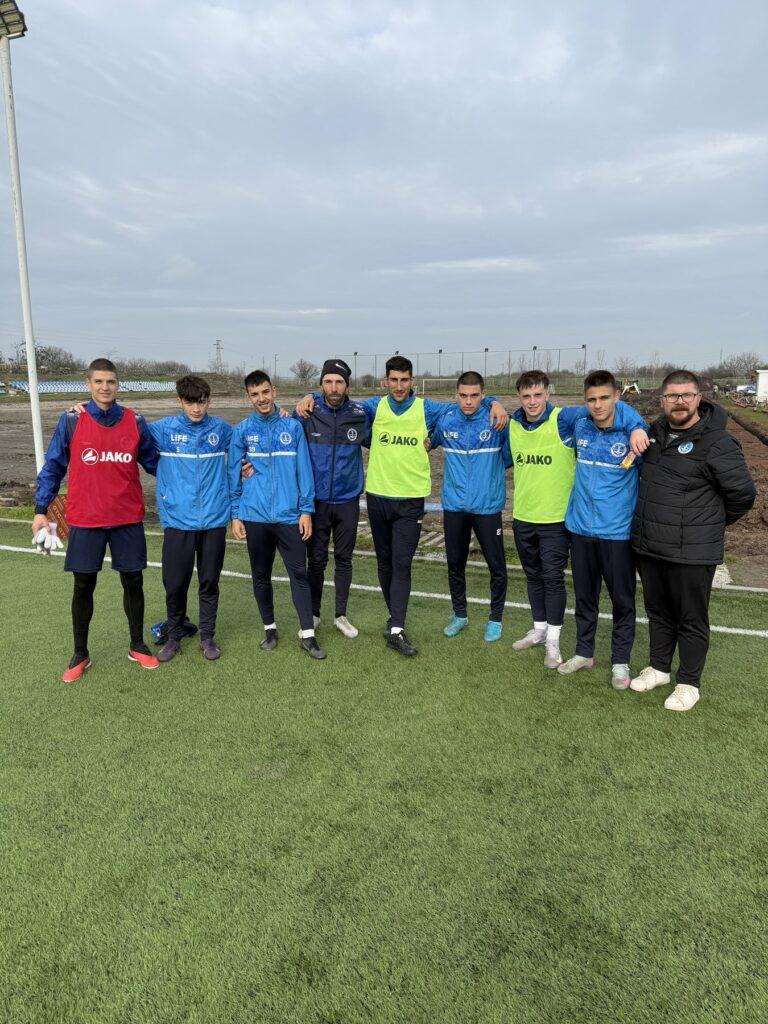 Черноморец с последна тренировка! Петима от дубъла се подготвяха с мъжете